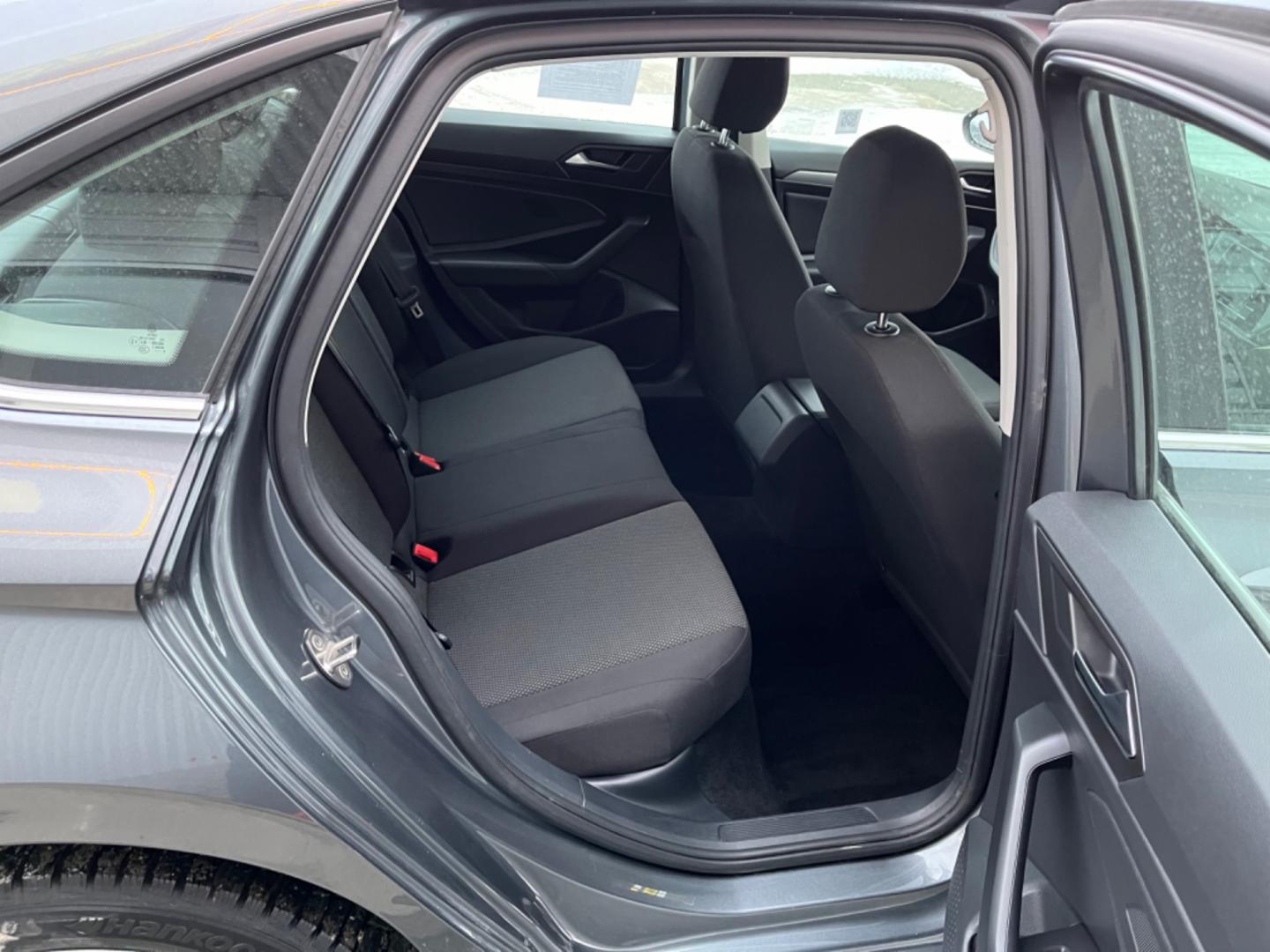 2019 Gray /Black Volkswagen Jetta 1.4T SE 8A (3VWC57BU8KM) with an 1.4L L4 DOHC 20V engine, 8A transmission, located at 1960 Industrial Drive, Wasilla, 99654, (907) 274-2277, 61.573475, -149.400146 - Photo#12